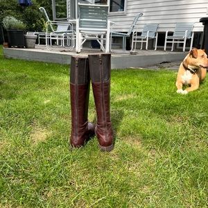 Teva dark brown leather boots